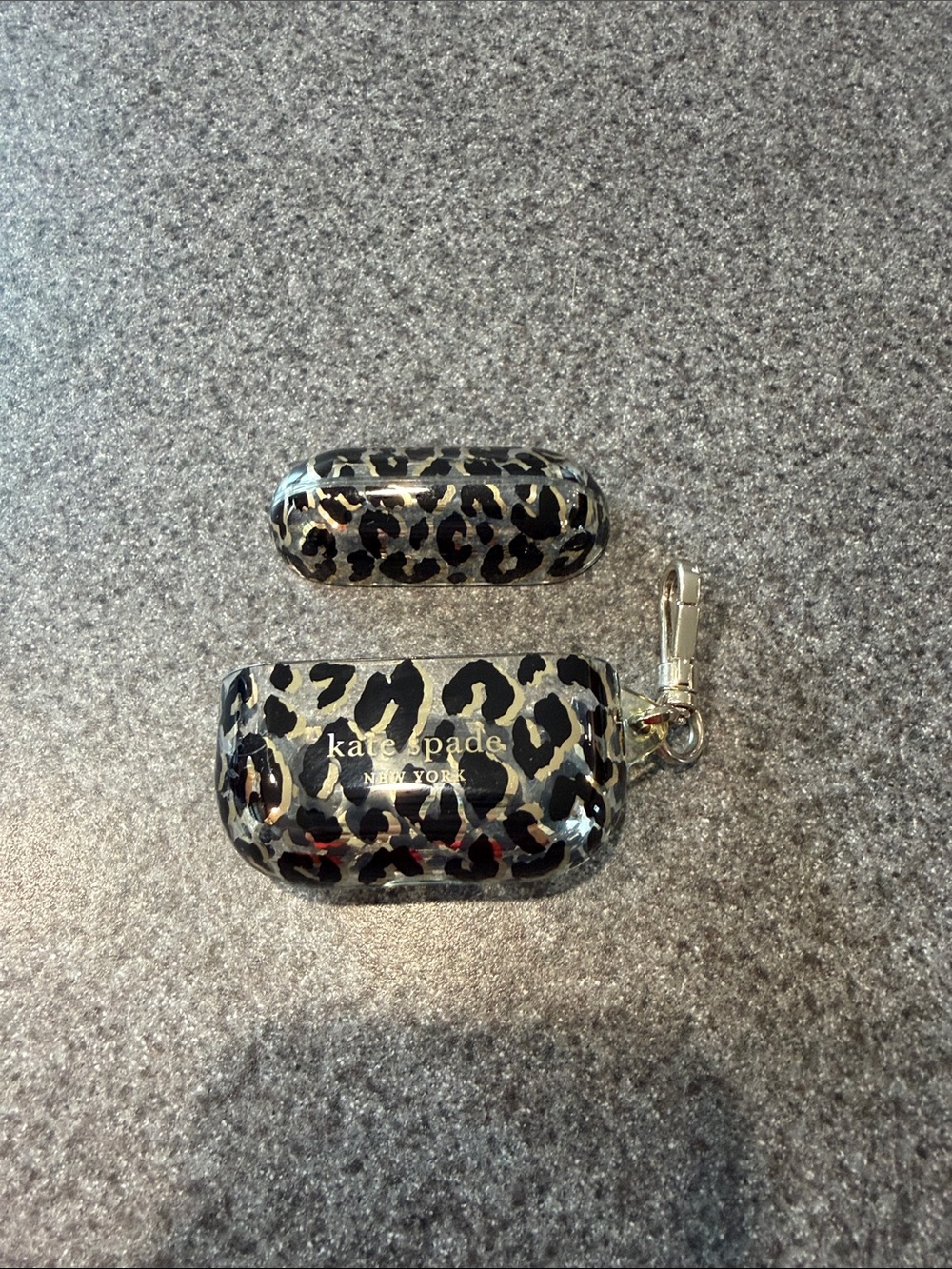 kate spade Leopard Print AirPods Pro 2 Case with Silver Clip